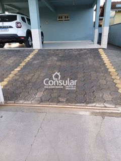 Apartamento Para Alugar com 2 quartos no bairro Centro em Palhoça