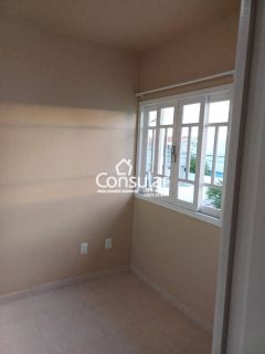 Apartamento Para Alugar com 2 quartos no bairro Centro em Palhoça