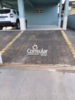 Apartamento Para Alugar com 2 quartos no bairro Centro em Palhoça
