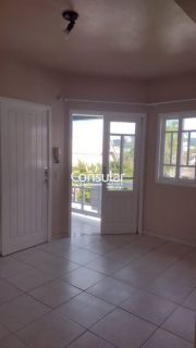 Apartamento Para Alugar com 2 quartos no bairro Centro em Palhoça