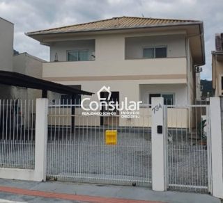 Apartamento Para Alugar com 2 quartos no bairro Sertão do Maruim em São José
