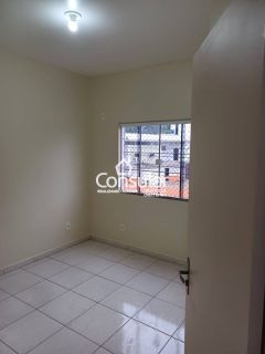 Apartamento Para Alugar com 3 quartos 1 suítes no bairro Aririú em Palhoça
