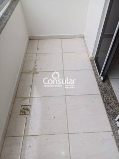 Apartamento Para Alugar com 3 quartos 1 suítes no bairro Aririú em Palhoça