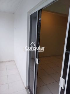 Apartamento Para Alugar com 3 quartos 1 suítes no bairro Aririú em Palhoça