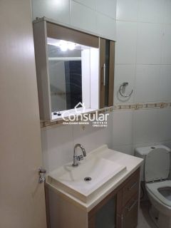 Apartamento Para Alugar com 3 quartos 1 suítes no bairro Aririú em Palhoça
