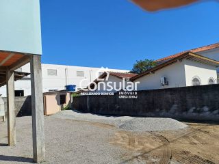 Galpão / Depósito / Armazém Para Alugar no bairro Centro em Palhoça