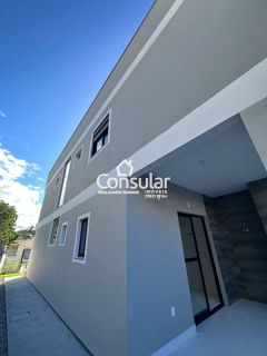 Sobrado Para Vender no bairro Aririú em Palhoça