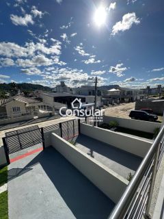 Sobrado Para Vender no bairro Aririú em Palhoça