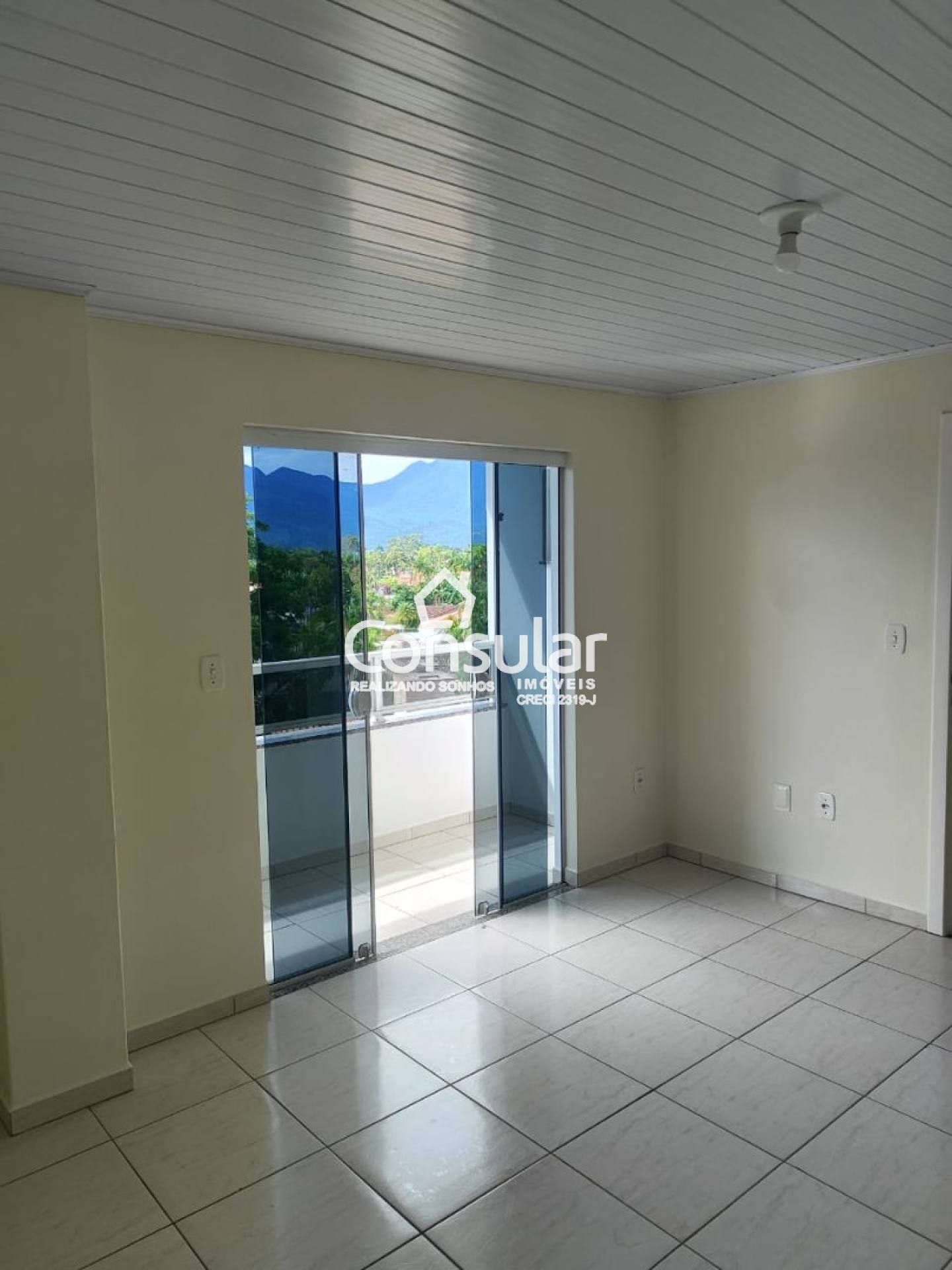 Apartamento Para Alugar com 2 quartos 1 suítes no bairro Aririú em Palhoça