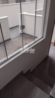 Sobrado Para Alugar com 2 quartos no bairro Aririú em Palhoça