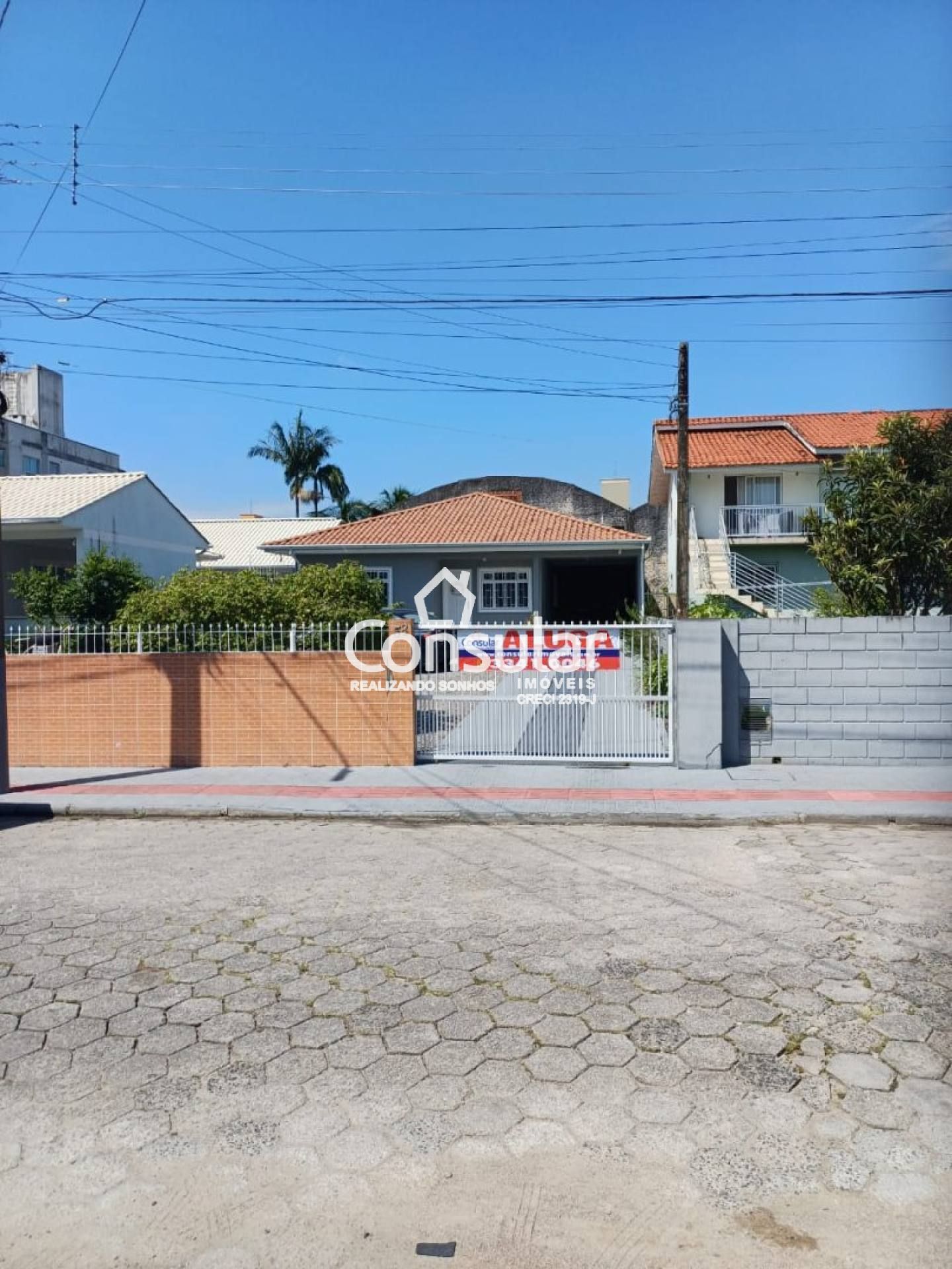 Casa Para Alugar com 3 quartos no bairro Ponte do Imaruim em Palhoça
