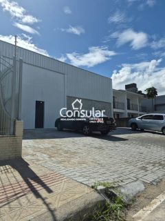 Galpão / Depósito / Armazém Para Alugar no bairro Aririú em Palhoça