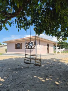 Casa Para Alugar com 3 quartos no bairro Aririú em Palhoça