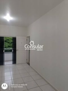 Apartamento Para Alugar com 3 quartos 1 suítes no bairro Aririú em Palhoça