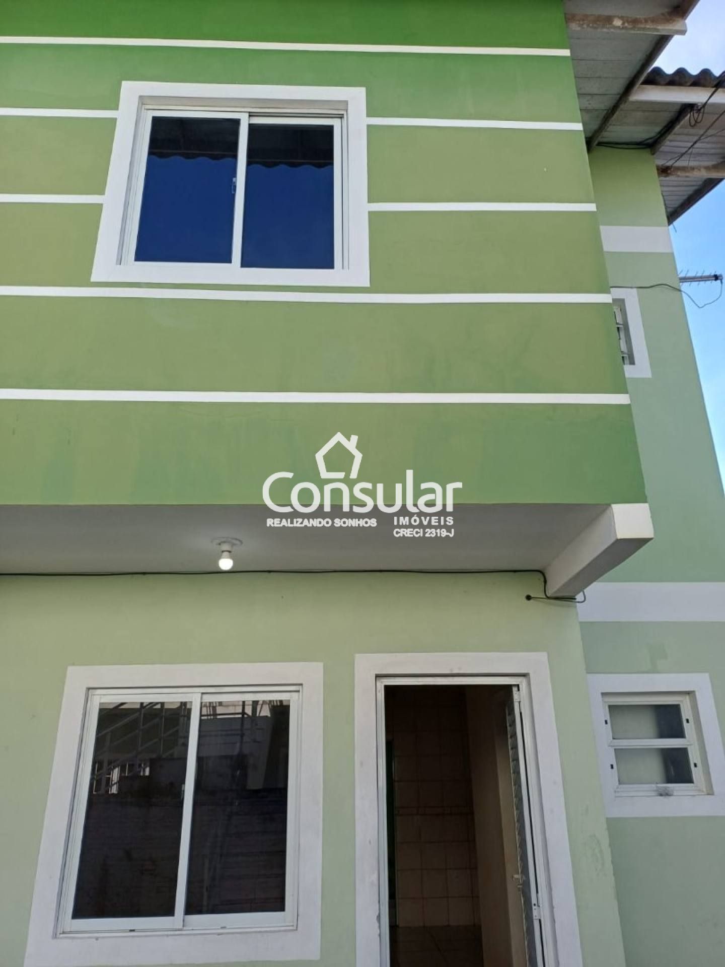 Sobrado Para Alugar com 2 quartos no bairro Jardim Eldorado em Palhoça