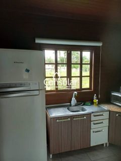 CASA COM PISCINA E ÁREA EXTERNA PARA ALUGAR NO BAIRRO ARIRIÚ