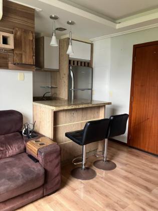 APARTAMENTO MOBILIADO COM 2 QUARTOS PRONTO PARA MORAR NO ARIRIÚ