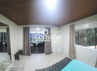 SÍTIO COM CASA ESPAÇOSA E ACONCHEGANTE A VENDA EM PAULO LOPES