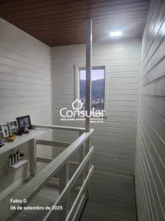 SÍTIO COM CASA ESPAÇOSA E ACONCHEGANTE A VENDA EM PAULO LOPES