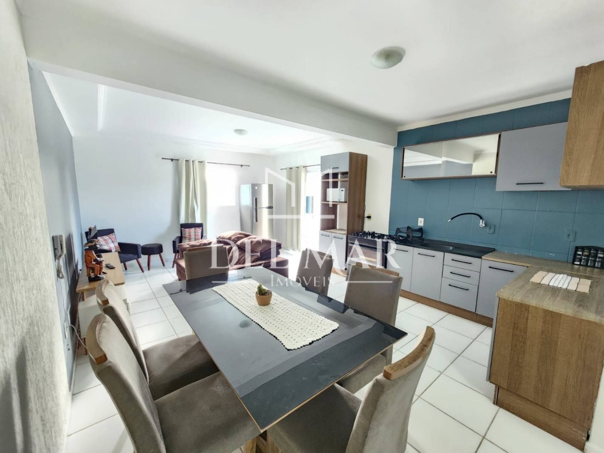 Apartamento de 3 Quartos a 600 Metros do Mar!