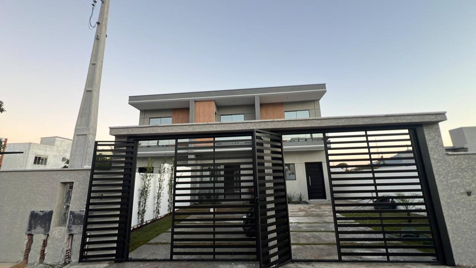 SOBRADO A VENDA EM RIO VERMELHO