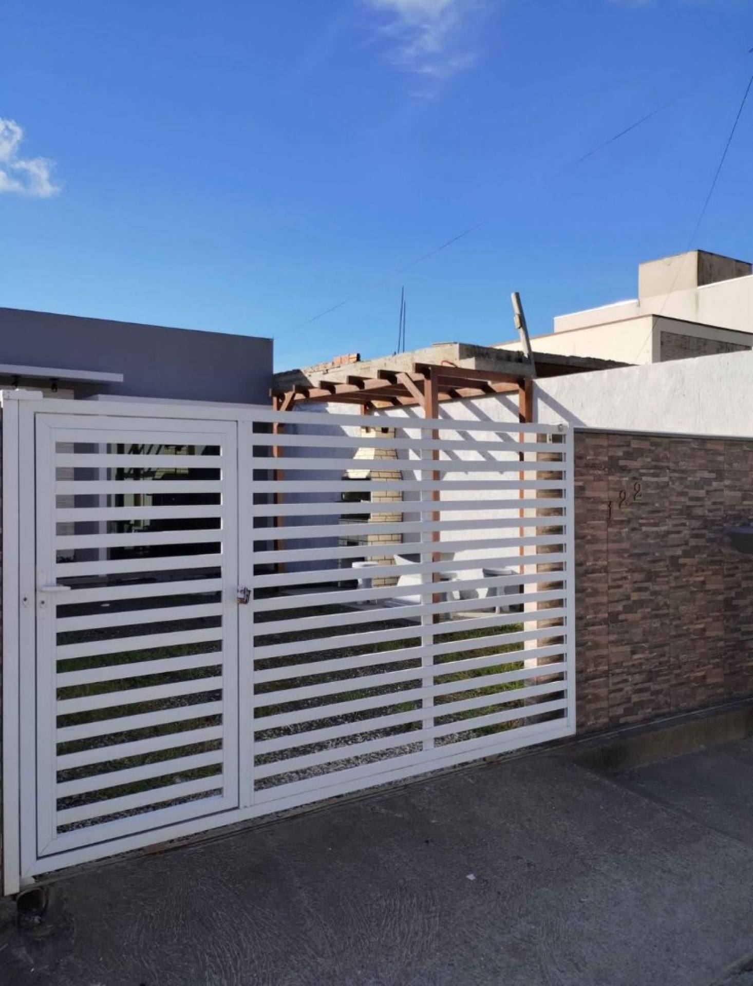 CASA A VENDA NO RIO VERMELHO