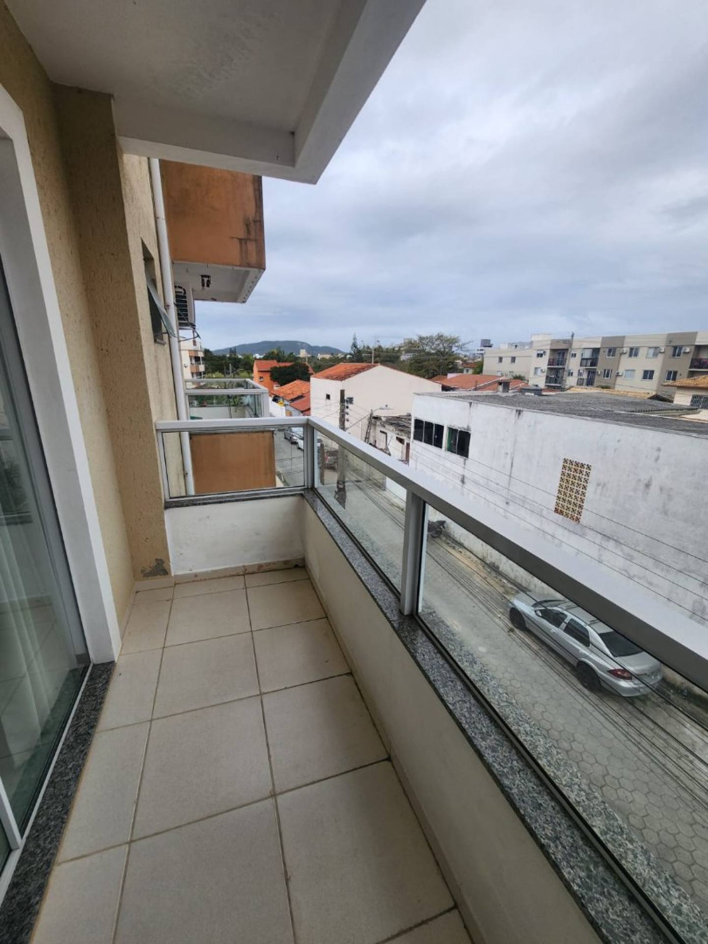 VENDO APARTAMENTO EM INGLESES