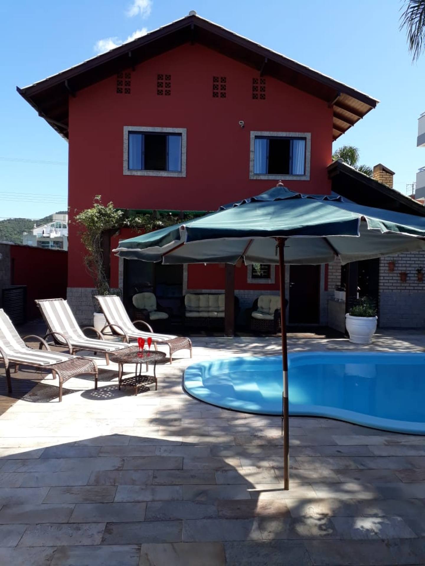 CASA A VENDA