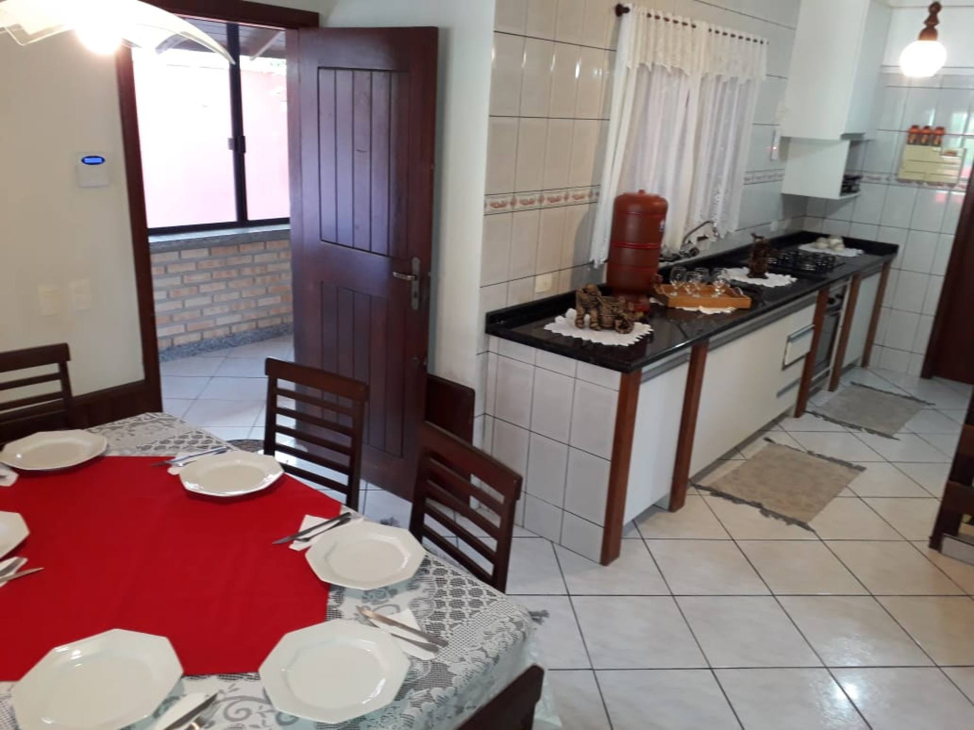 CASA A VENDA