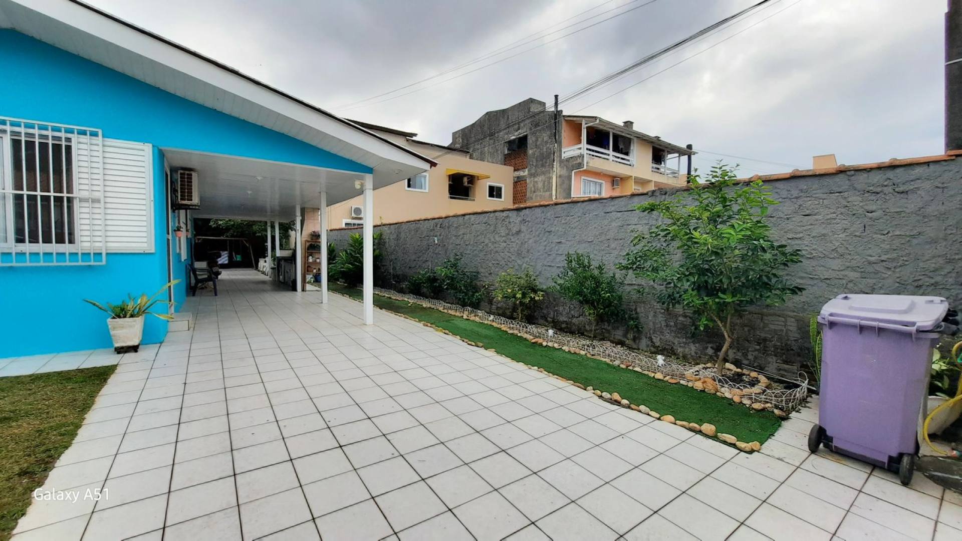 CASA A VENDA