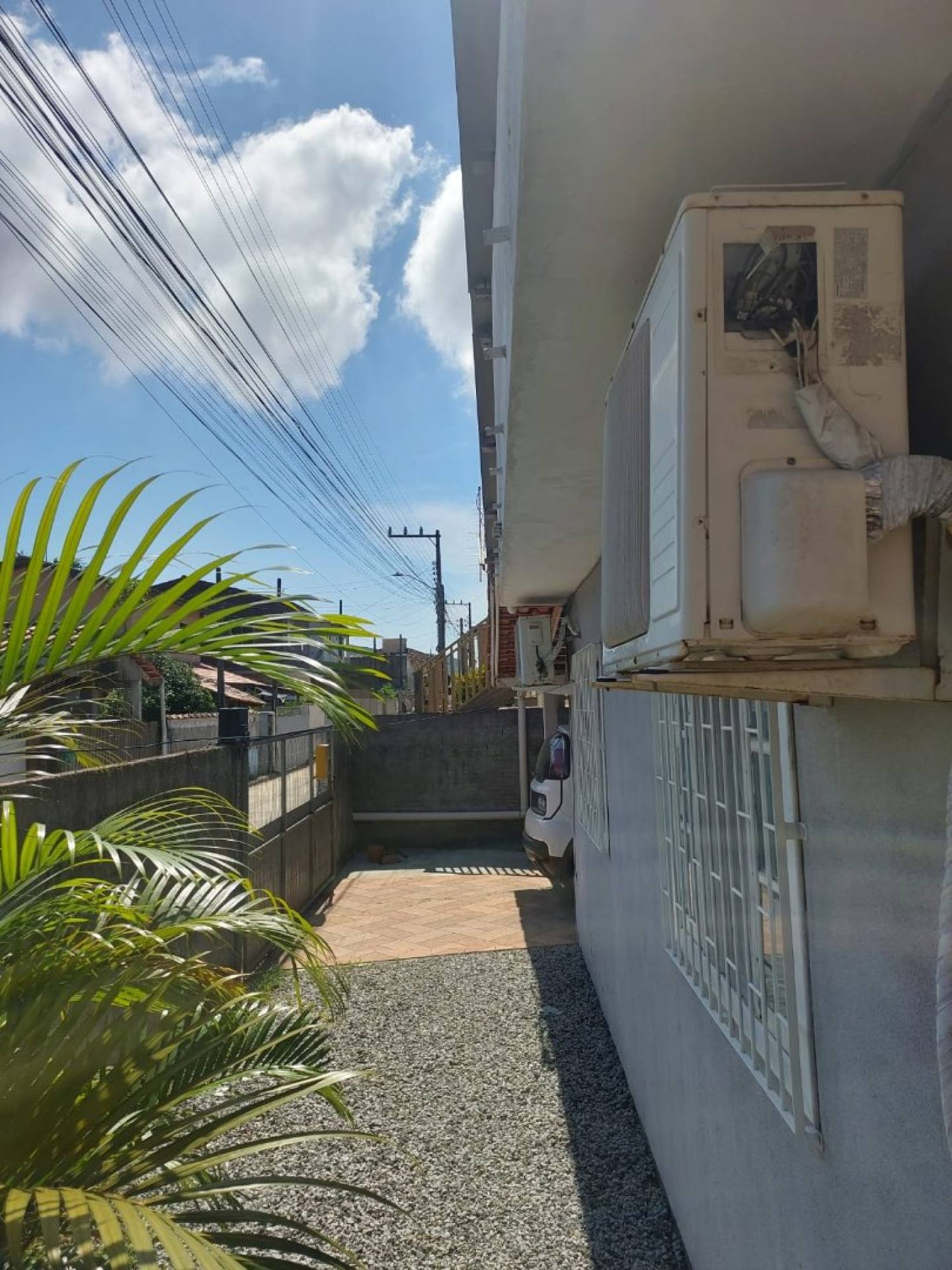 CASA A VENDA