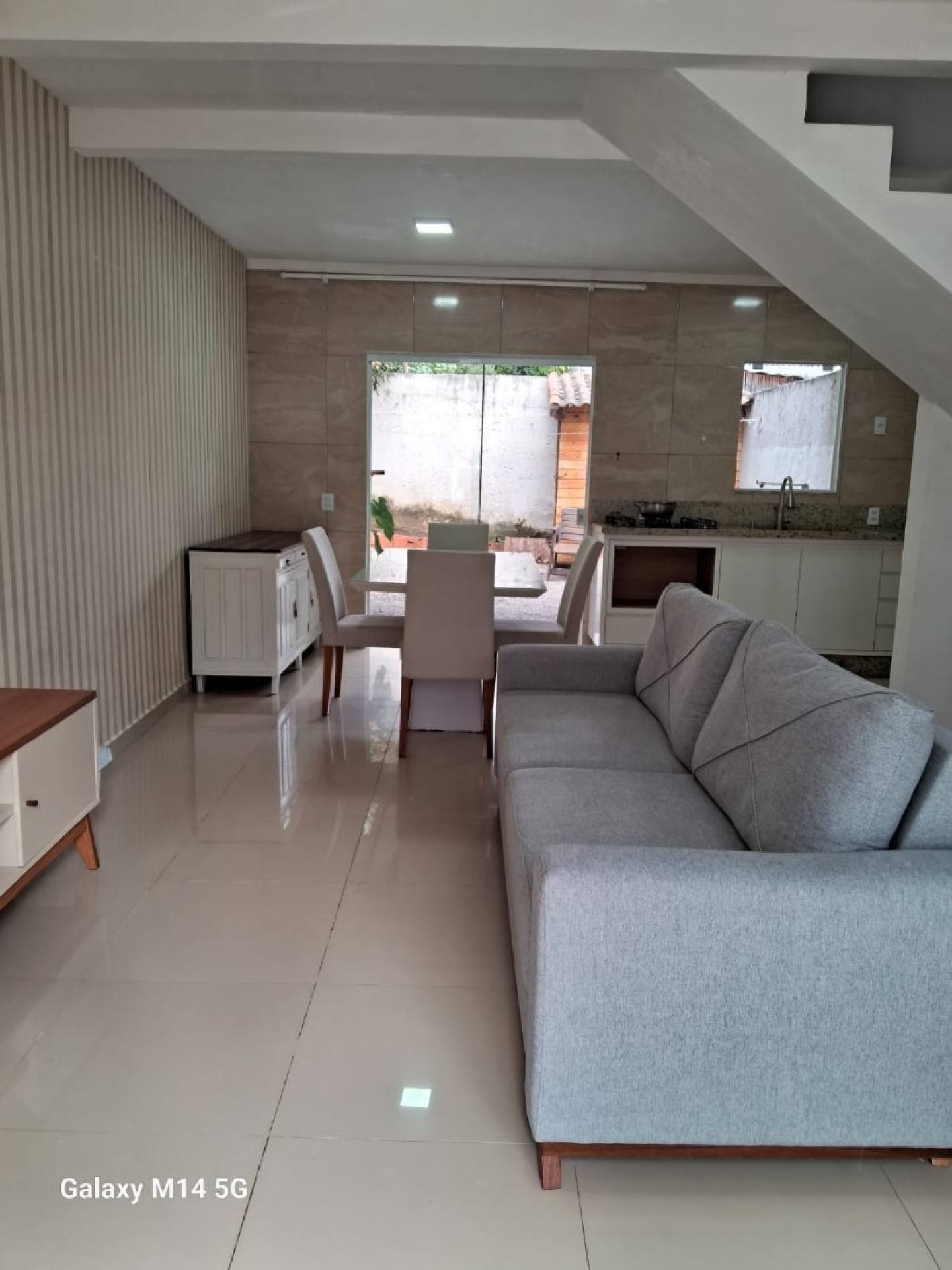 SOBRADO A VENDA