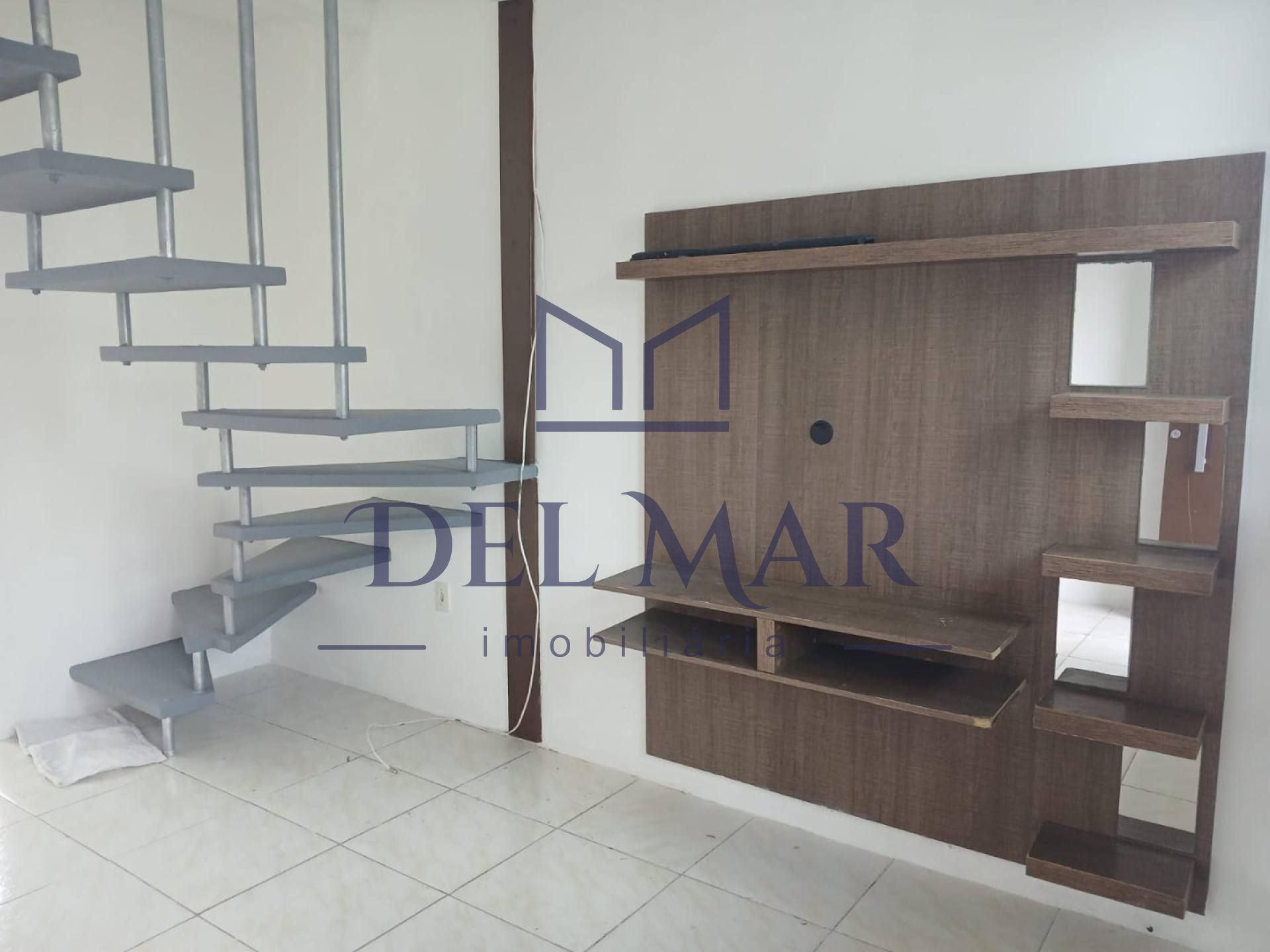 Sobrado com terraço