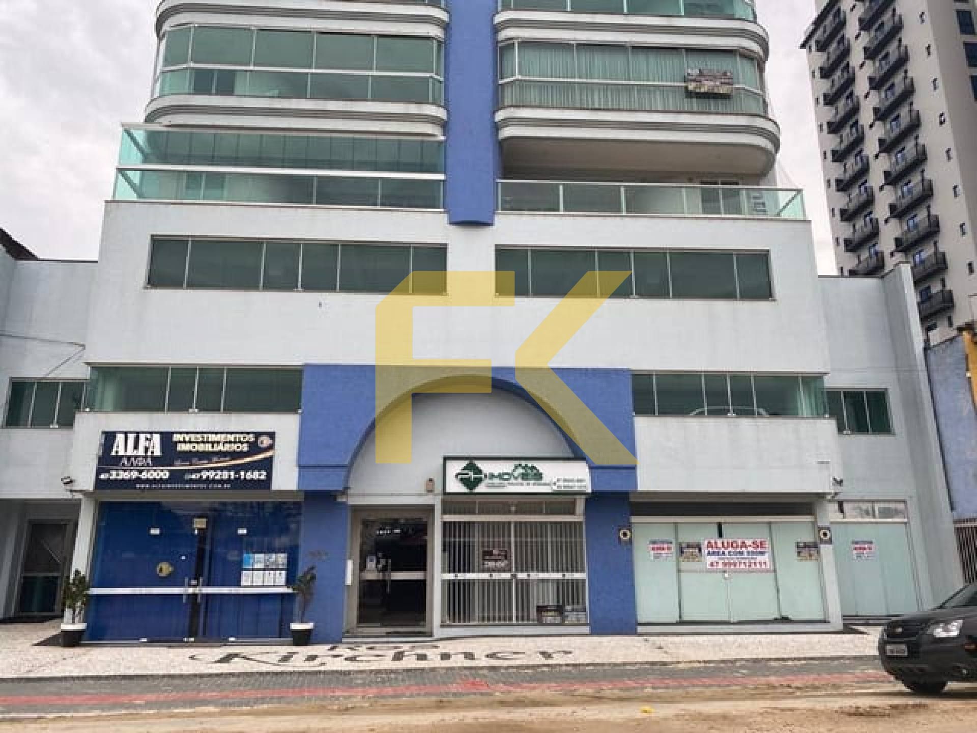 APARTAMENTO PRÓXIMO AO MAR - 2 DORMITÓRIOS SENDO 1 SUÍTE