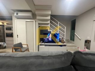 SOBRADO À VENDA - BALNEÁRIO PEREQUÊ