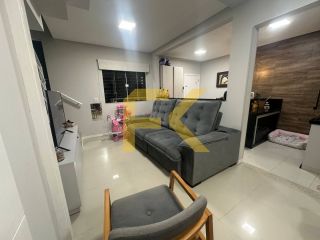 SOBRADO À VENDA - BALNEÁRIO PEREQUÊ