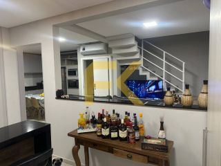 SOBRADO À VENDA - BALNEÁRIO PEREQUÊ