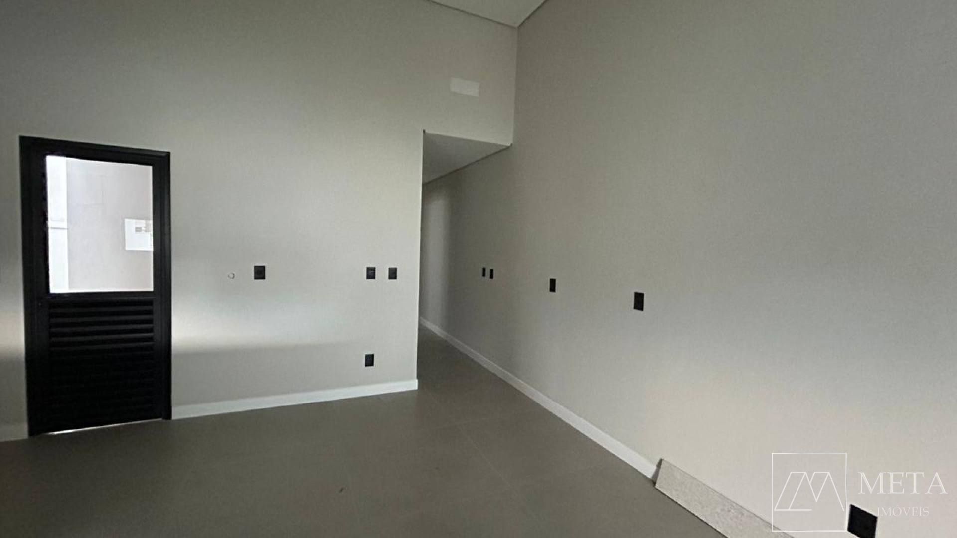 Casa com 3 dormitórios de Alto Padrão no Sertão do Maruim – São José/SC