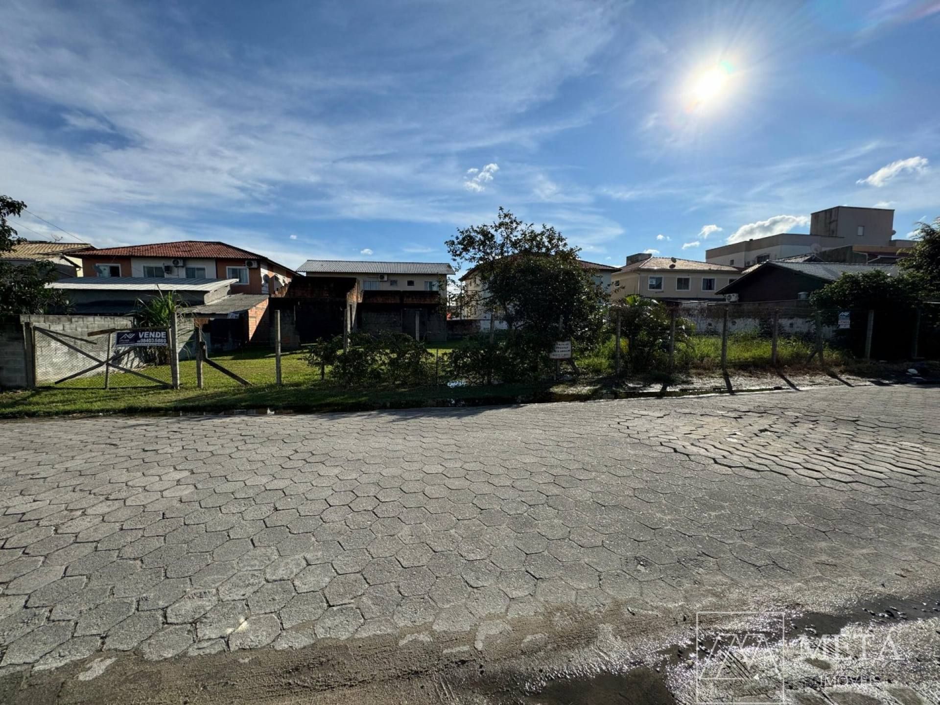 Terreno de 300 m² na Barra do Aririú - Palhoça/SC