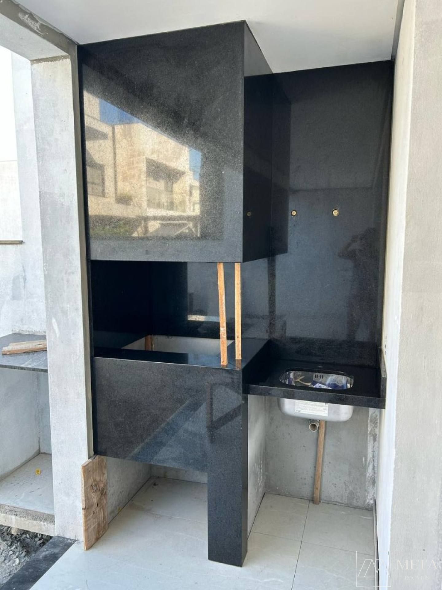 Casa com 3 dormitórios (1 suíte) de alto padrão no Delta Ville - Biguaçu/SC