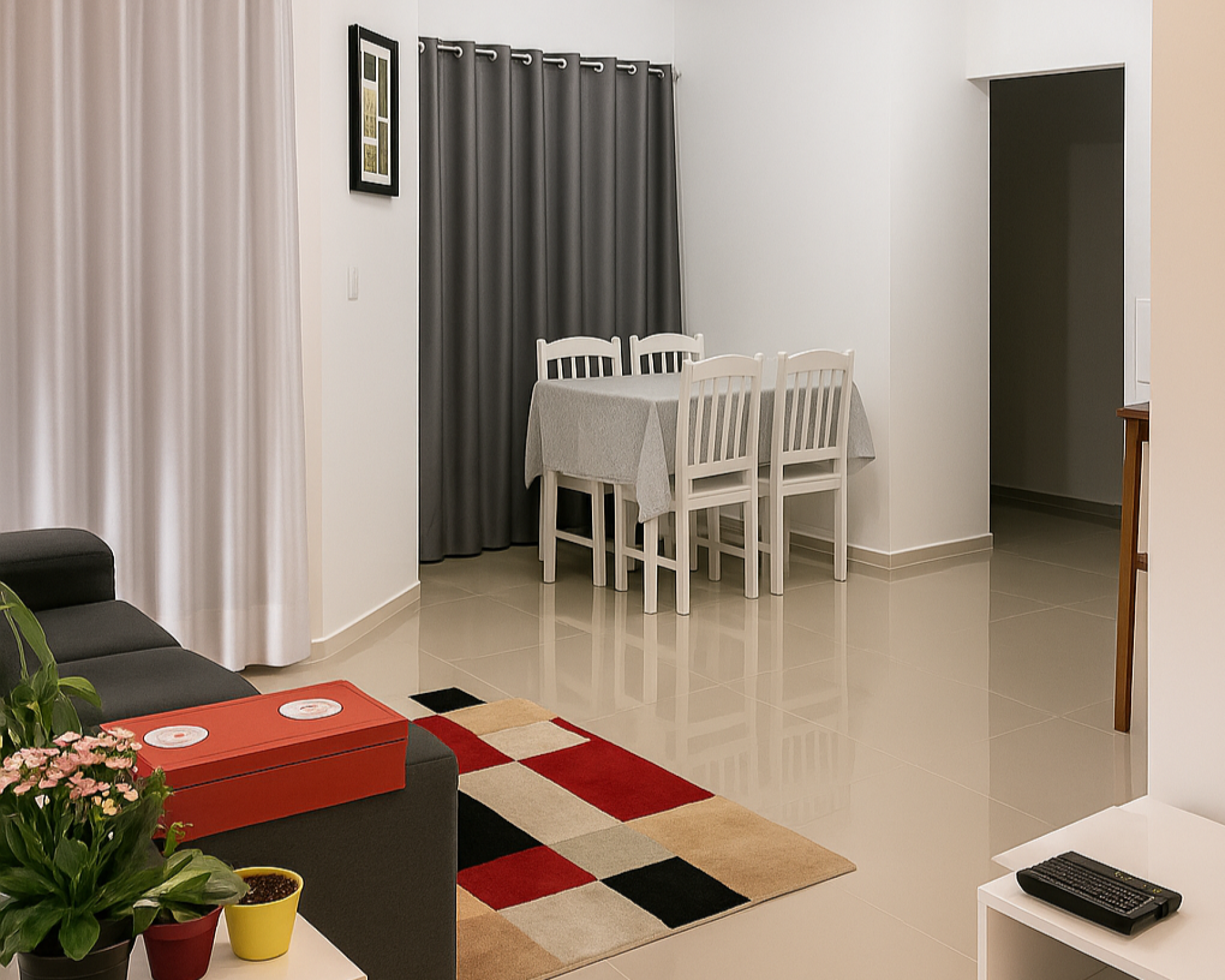Apartamento de 3 (com 1 suíte) dormitórios em Areias - São José/SC