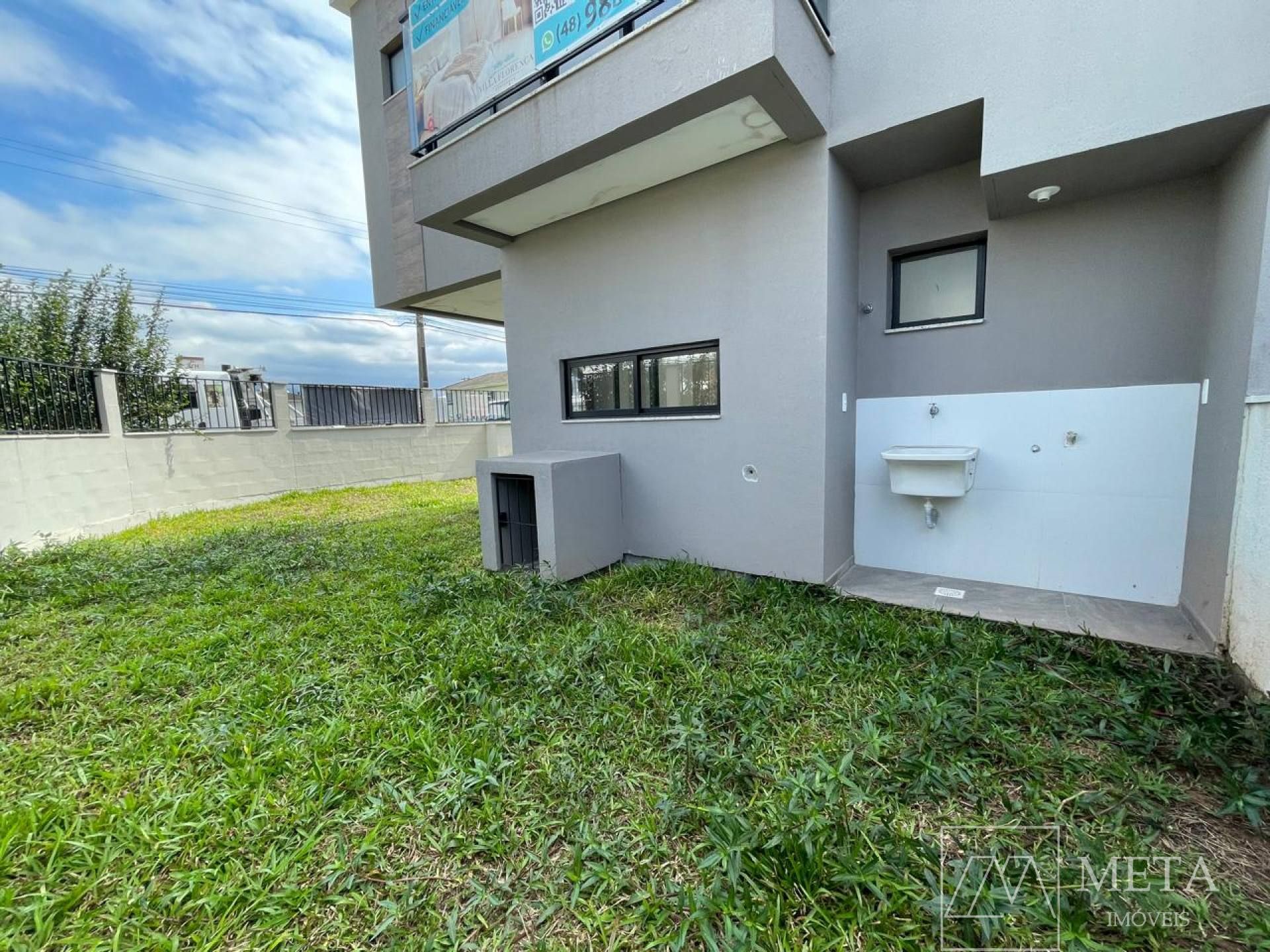 Sobrado de 3 dormitórios (1 suíte) na nova Palhoça - Villa Florença - Palhoça/SC