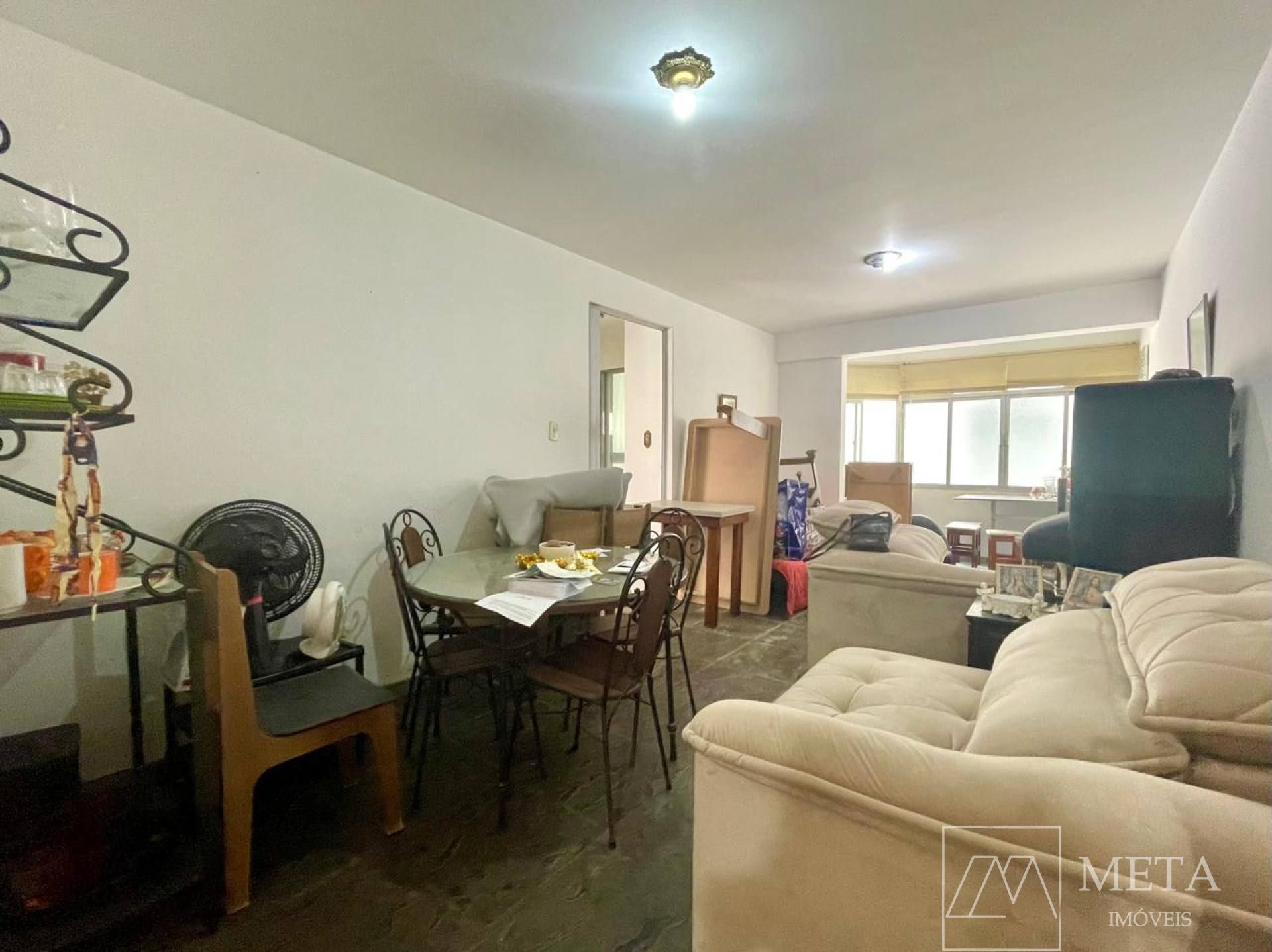 Apartamento de 2 dormitórios em Coqueiros - Florianópolis/SC