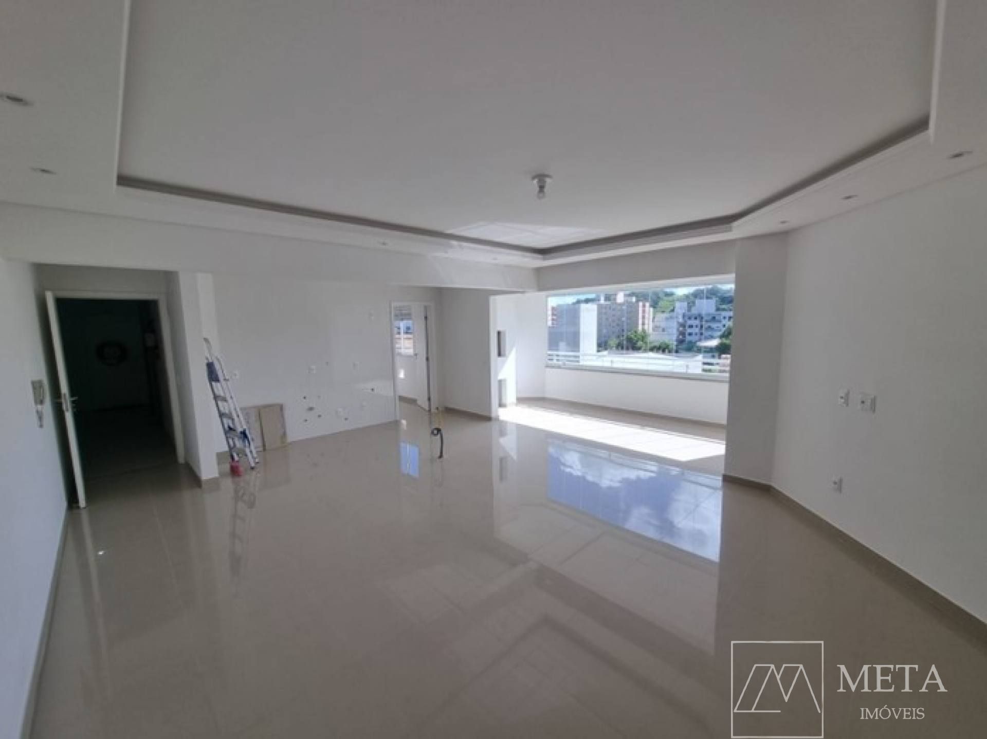 Apartamento de 3 dormitórios (1 suíte) no Centro - Santo Amaro Da Imperatriz/SC