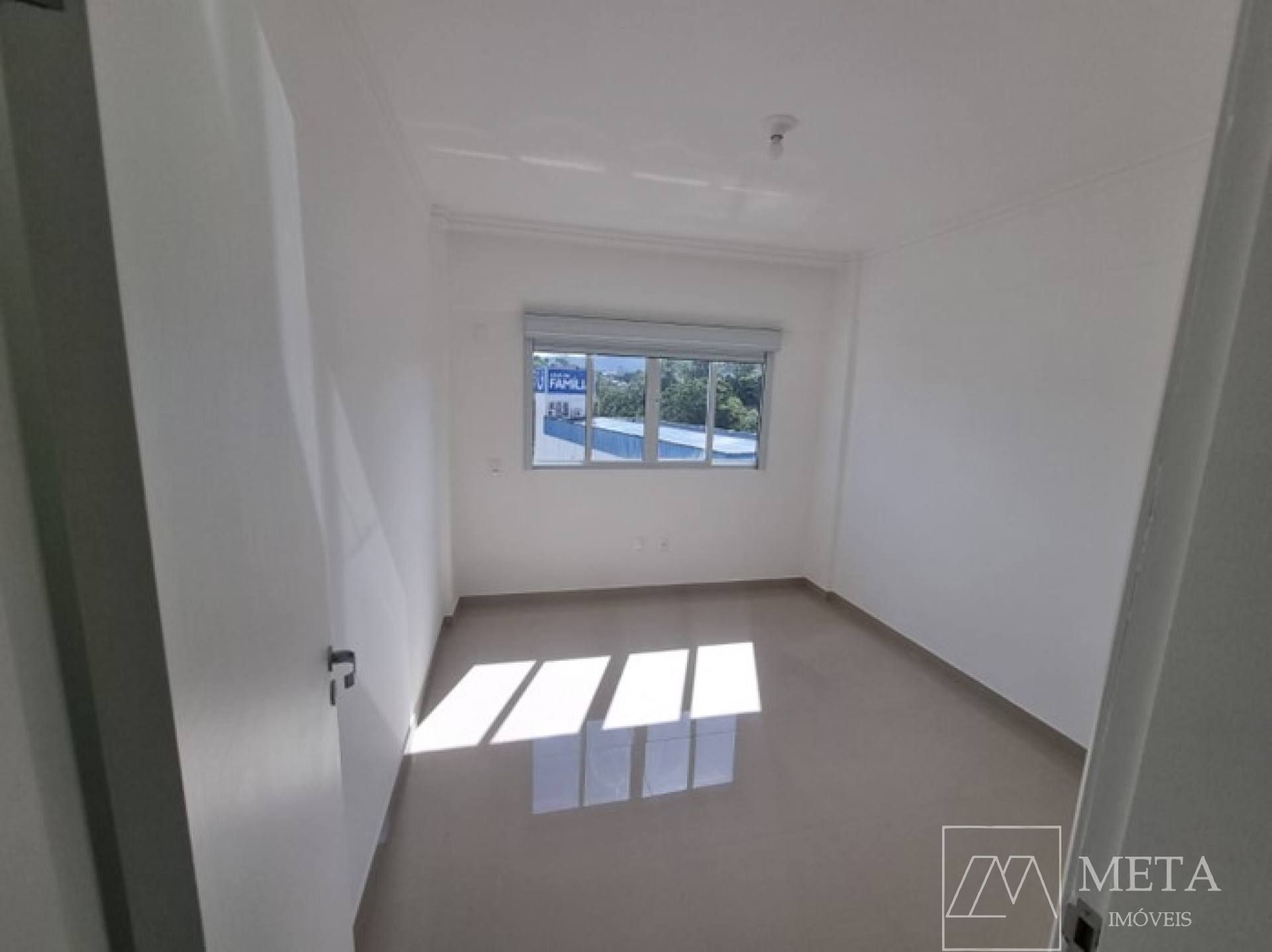 Apartamento de 3 dormitórios (1 suíte) no Centro - Santo Amaro Da Imperatriz/SC