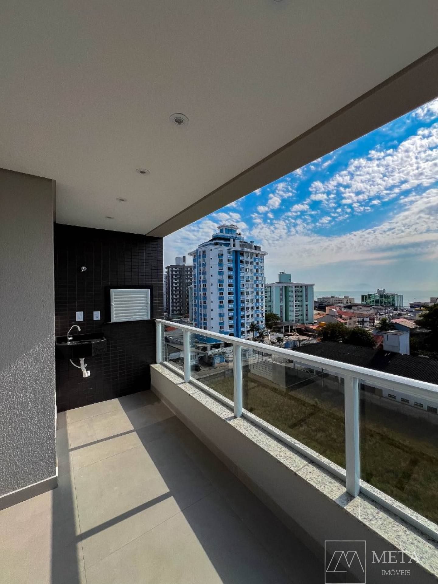 Lançamento de apartamentos de 2 dormitórios Barreiros - São José