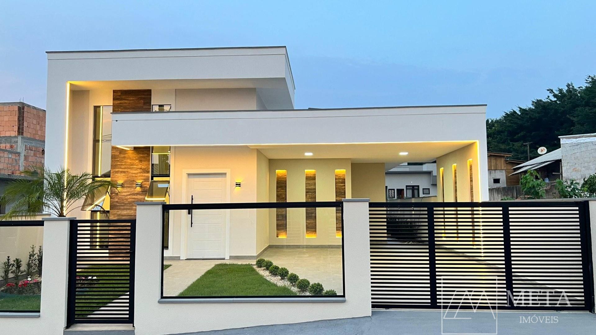 Casa de Alto Padrão, com 3 dormitórios em Bela Vista – Palhoça/SC