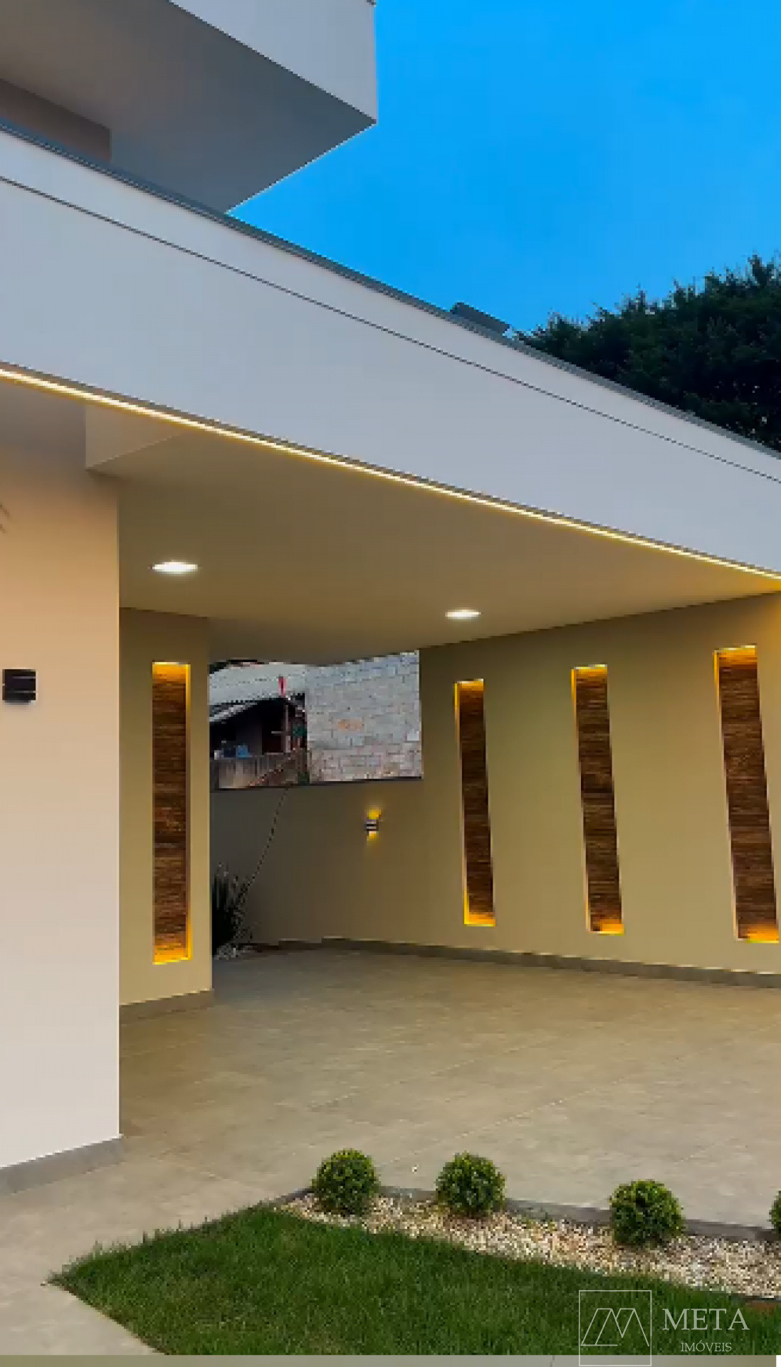 Casa de Alto Padrão, com 3 dormitórios em Bela Vista – Palhoça/SC