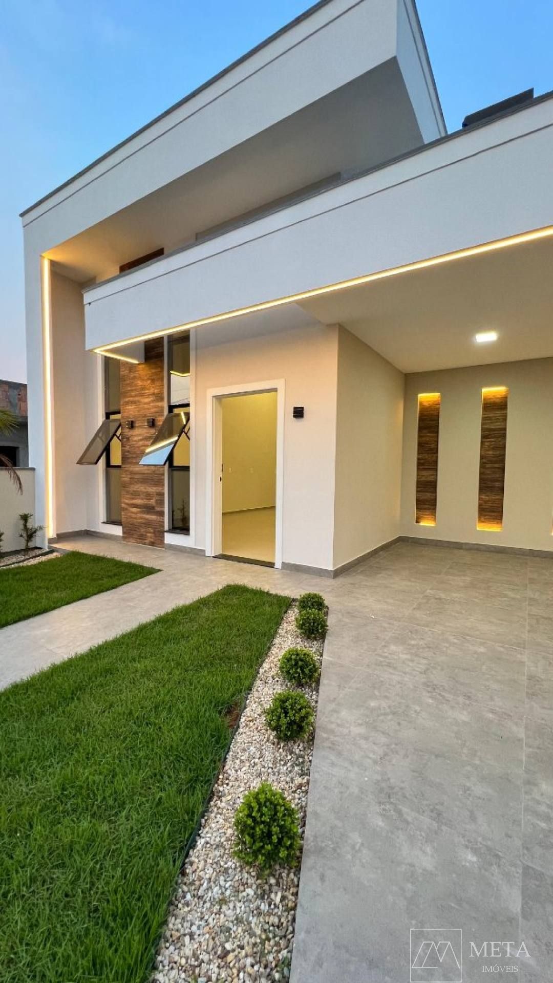 Casa de Alto Padrão, com 3 dormitórios em Bela Vista – Palhoça/SC