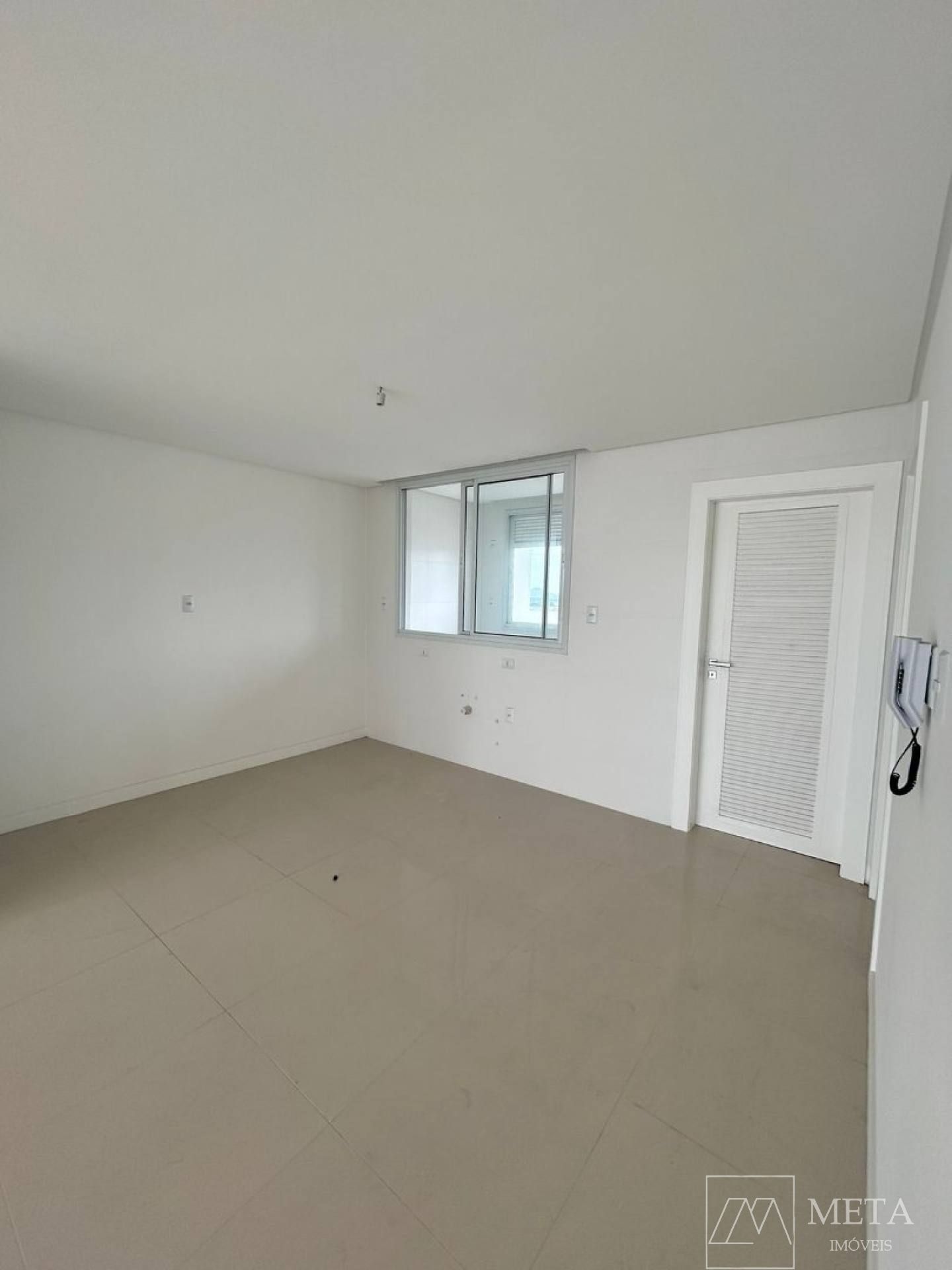 Cobertura Nova com 3 suítes no Centro de Palhoça - SC